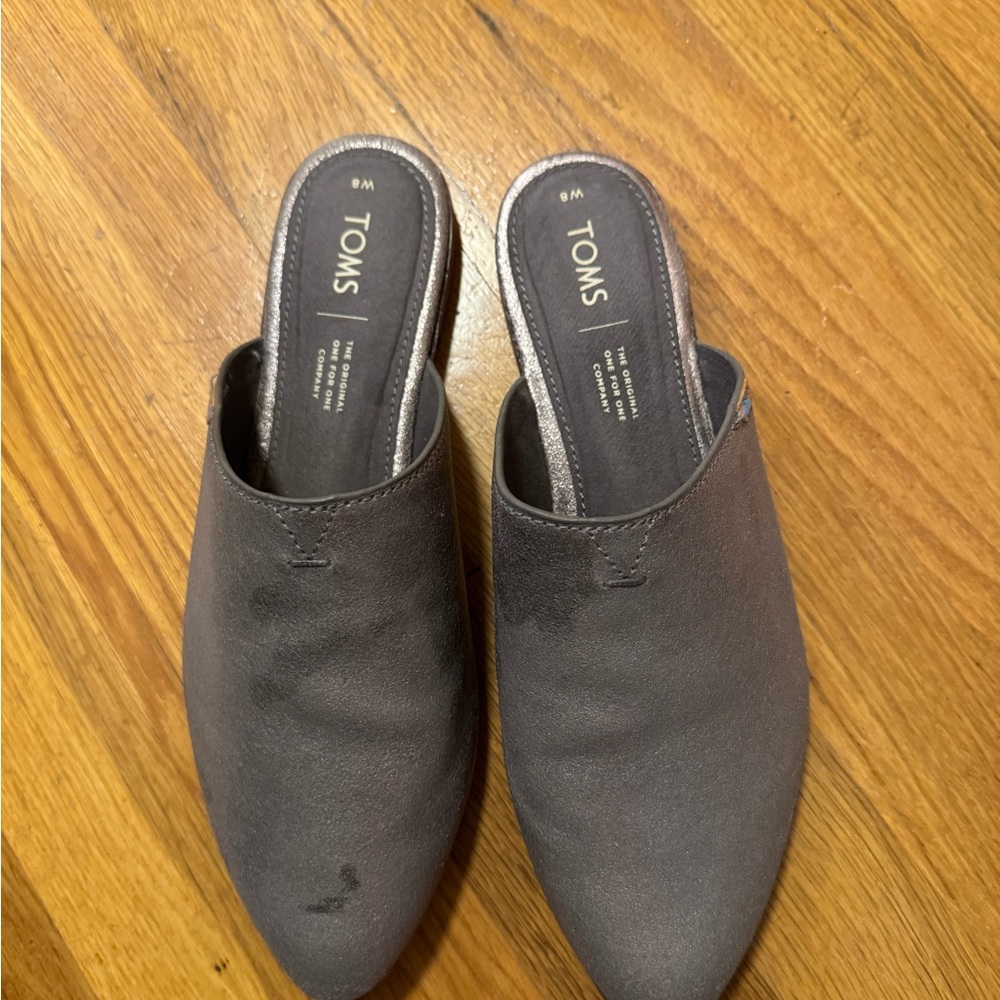 TOMS Women's Silver/Metalic Mules